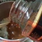 レトルトのカレーにもコーヒーを入れたらおいしくなるのか試してみた