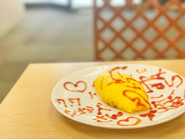メイドカフェアマリリスのおまじない後のオムライス